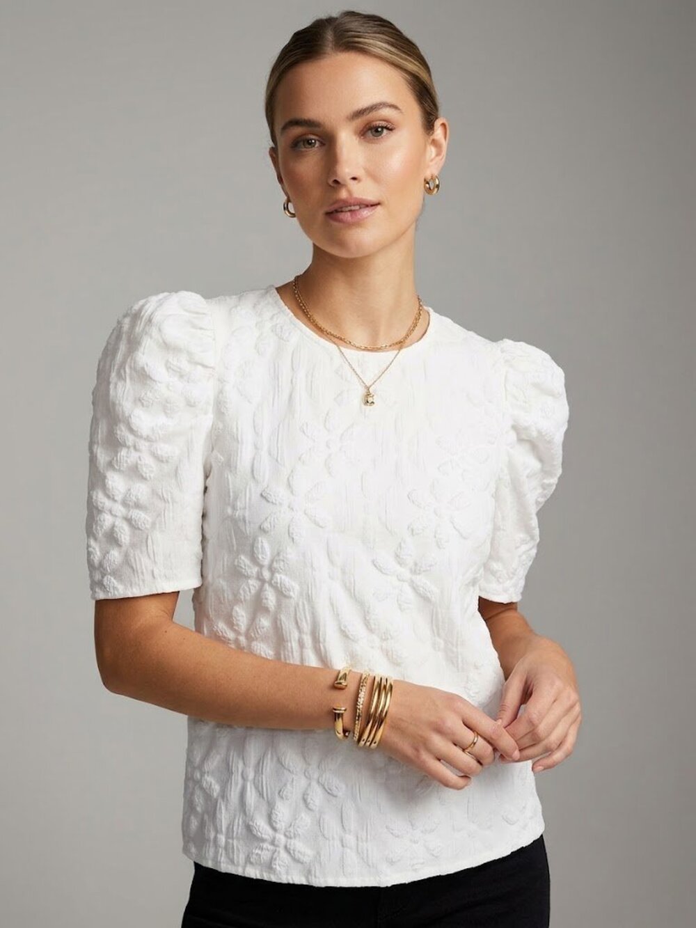 TCEC White Textured Floral Puff Sleeve Blouse - Size Medium